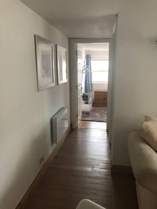 Seaton, Devon, Two Bed Apartment, Just Off The Sea Front. Bagian luar foto